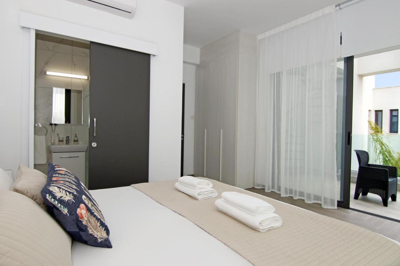Villa Queen Eleanor بروتاراس المظهر الخارجي الصورة